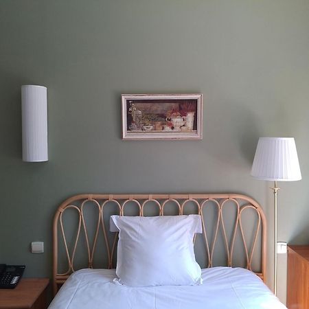 Hostellerie Du Lys Lamorlaye 외부 사진