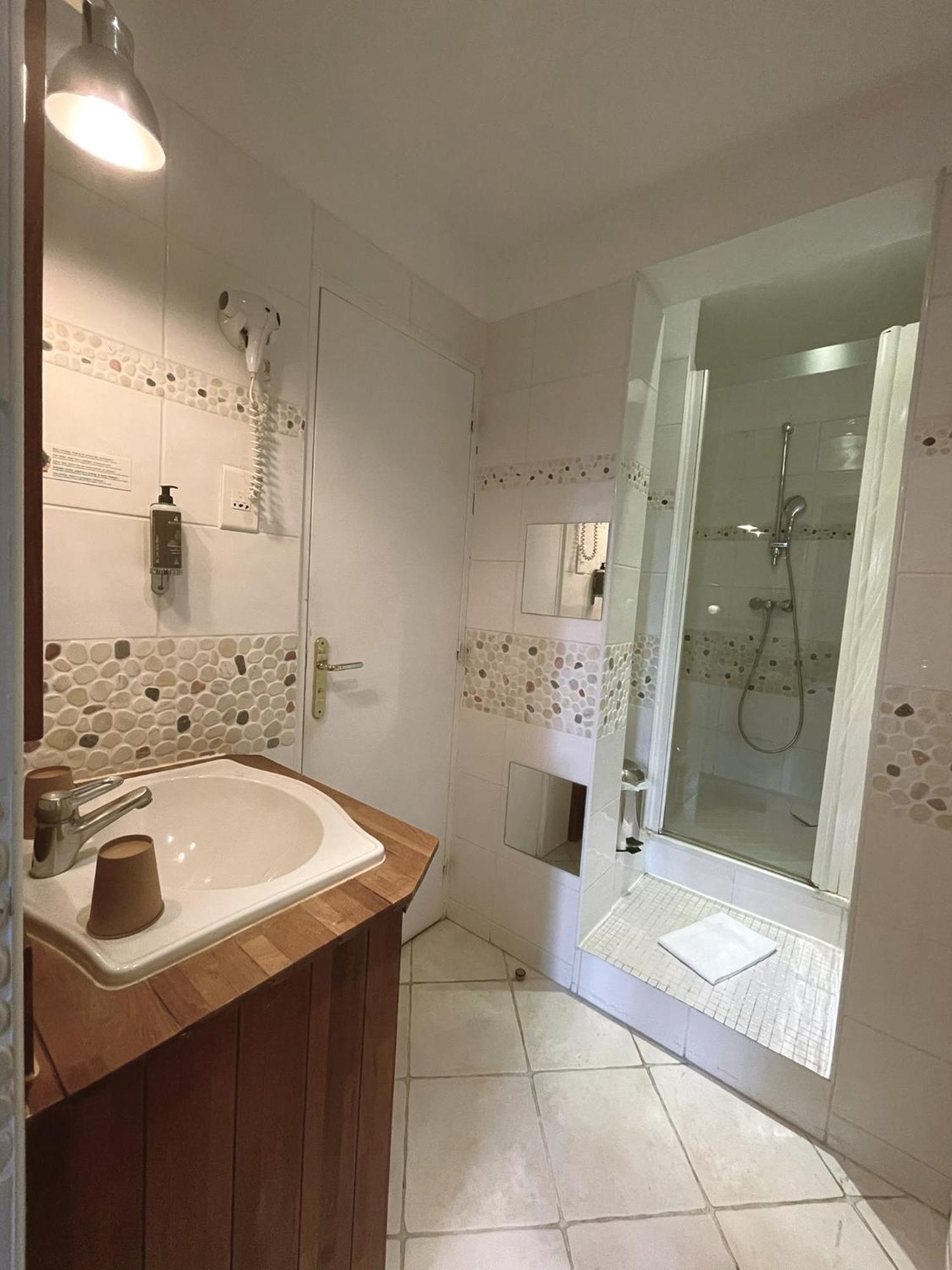 Hostellerie Du Lys Lamorlaye 외부 사진