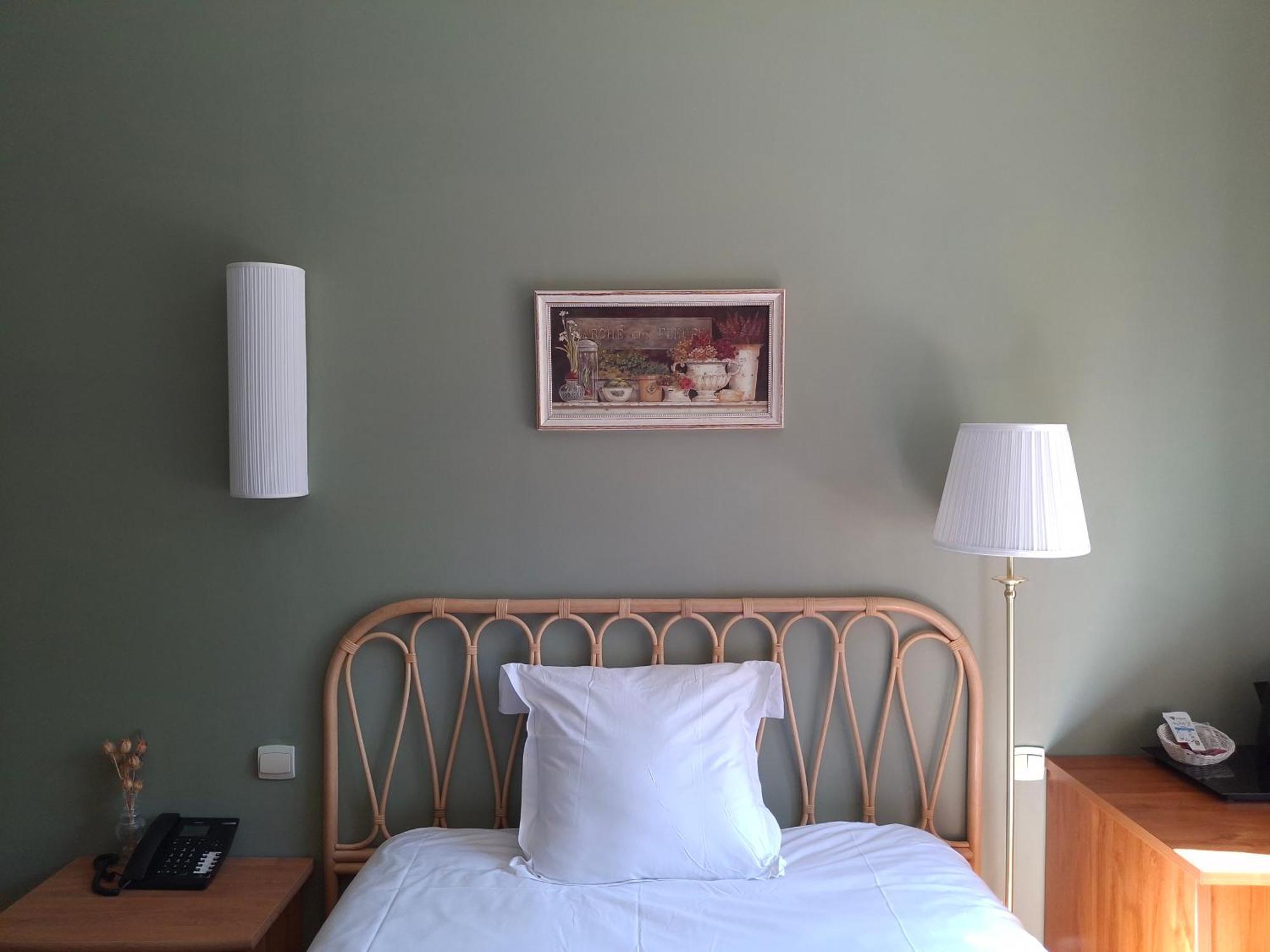 Hostellerie Du Lys Lamorlaye 외부 사진