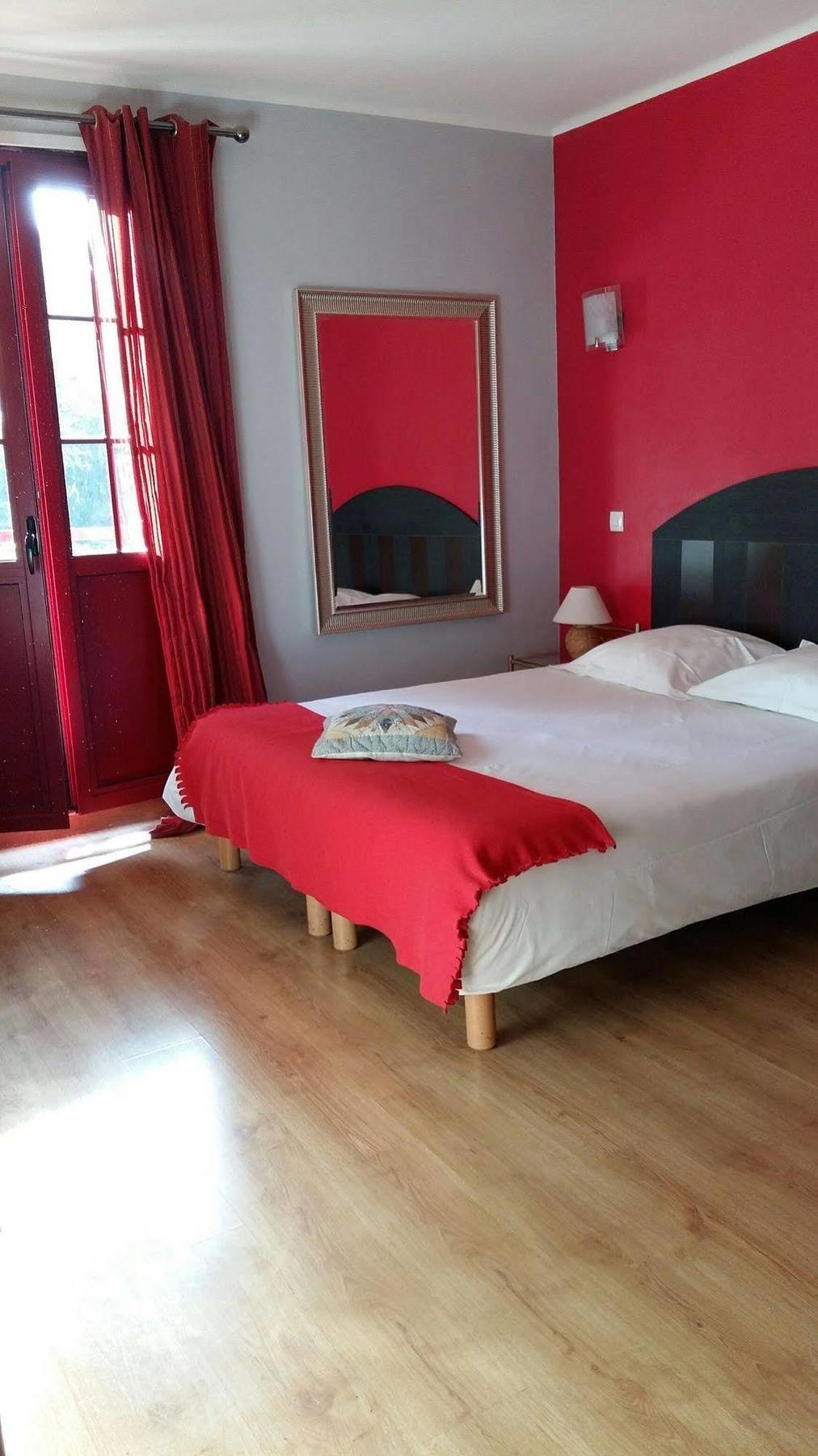 Hostellerie Du Lys Lamorlaye 외부 사진