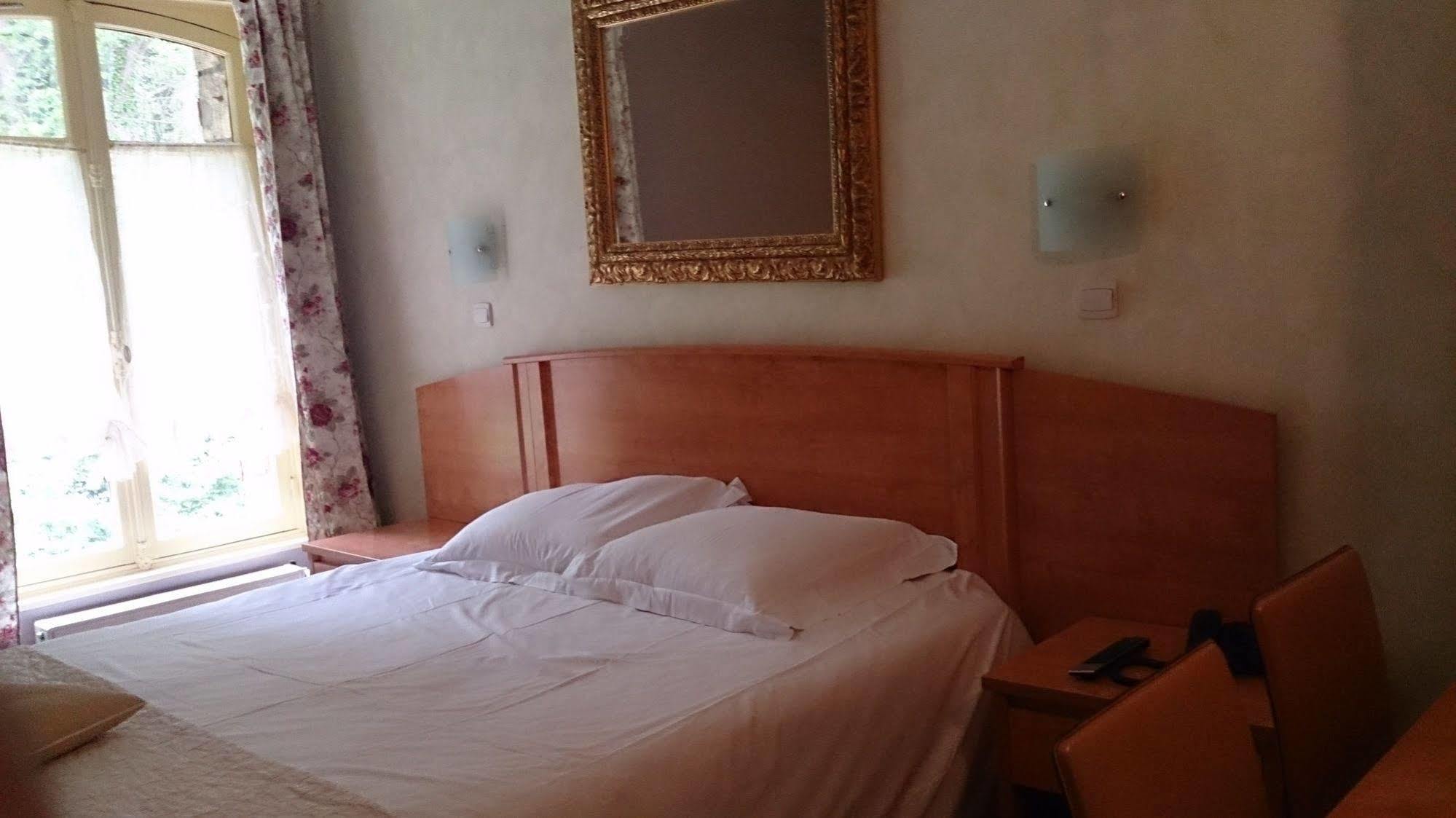 Hostellerie Du Lys Lamorlaye 외부 사진