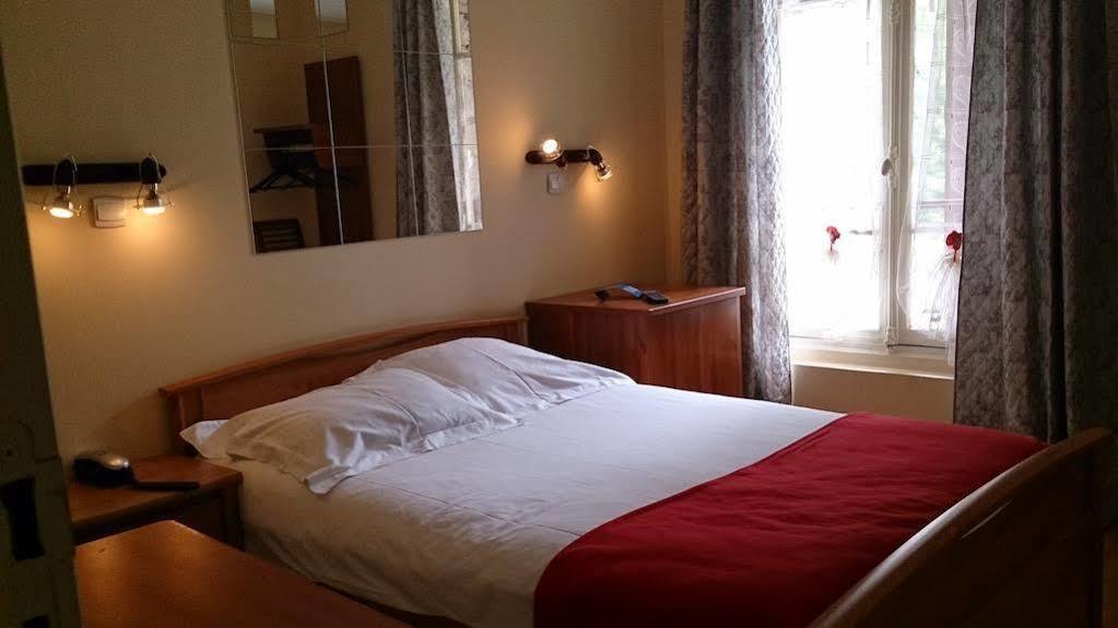 Hostellerie Du Lys Lamorlaye 외부 사진